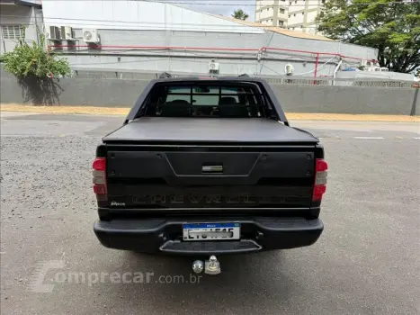 S10 2.4 MPFI Executive 4X2 CD 8V