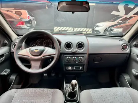 CELTA 1.0 MPFI LT 8V