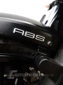 KAWASAKI VULCAN S ABS