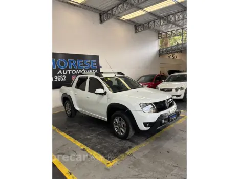 DUSTER OROCH 2.0 16V FLEX DYNAMIQUE 4P AUTOMÁTICO