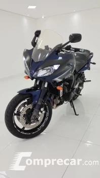 Yamaha FAZER 600 S