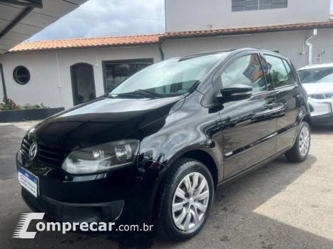 Volkswagen Fox 1.0 12V 4P TRENDLINE FLEX 4 portas