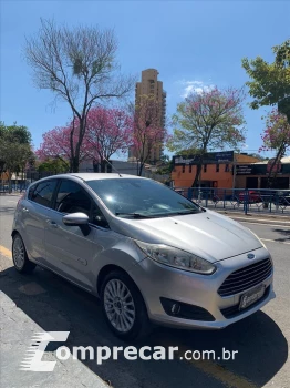 FIESTA 1.6 Titanium Hatch 16V