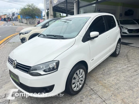 Volkswagen FOX 1.6 MI Comfortline 8V 4 portas