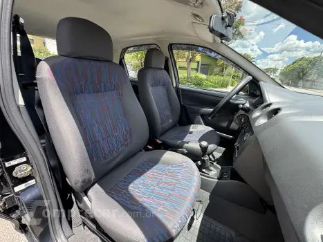 CELTA 1.0 MPFI Life 8V