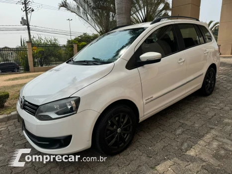 Volkswagen SPACEFOX 1.6 MI Highline 8V 4 portas