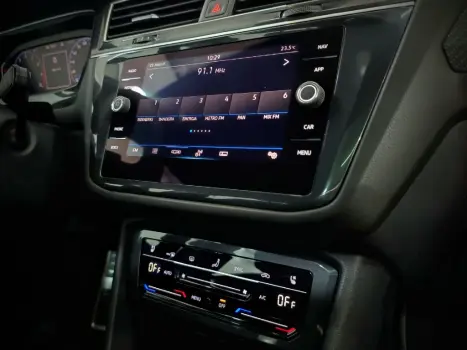 TIGUAN 2.0 300 TSI GASOLINA ALLSPACE R-LINE AUTOMÁTICO