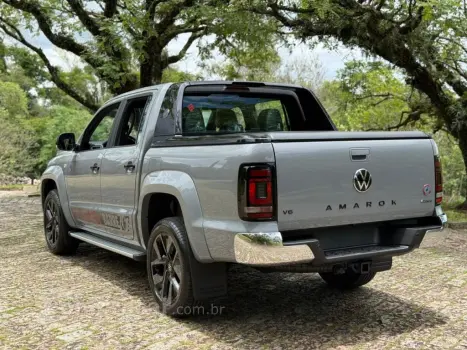 AMAROK 3.0 V6 TDI DIESEL BARRETOS 70 ANOS CD 4MOTION AUTOMÁT