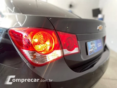 CRUZE SEDAN - 1.8 LT 16V 4P AUTOMÁTICO