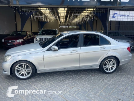 Mercedes-Benz C 180 1.8 CGI Classic 16V Turbo 4 portas