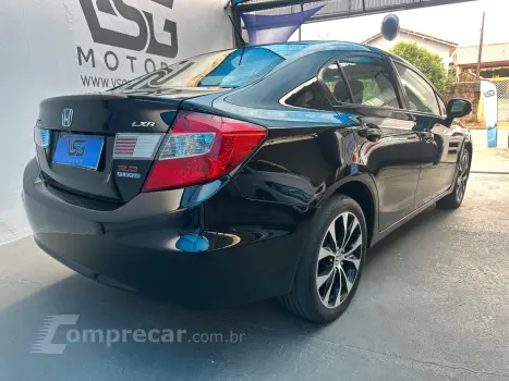 Civic 2.0 16V 4P FLEX LXR AUTOMÁTICO