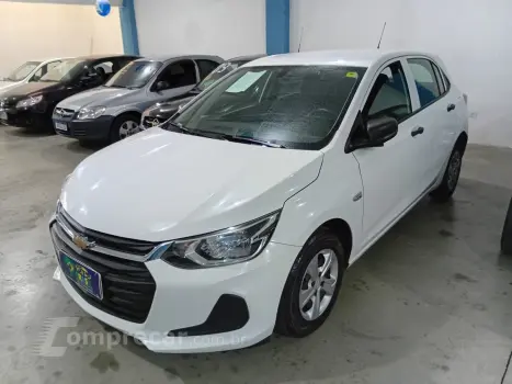 CHEVROLET Onix 10MT HB 4 portas