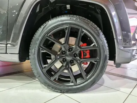 COMPASS BLACK HURRICANE 2.0 4x4 TB AUT