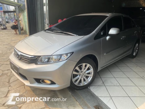 Honda CIVIC 1.8 LXS 16V 4 portas