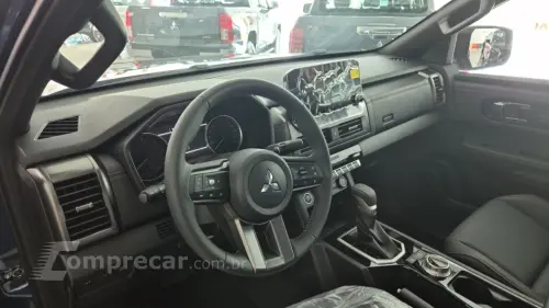 L200 TRITON 2.4 16V Turbo Sport Hpe-s CD 4X4