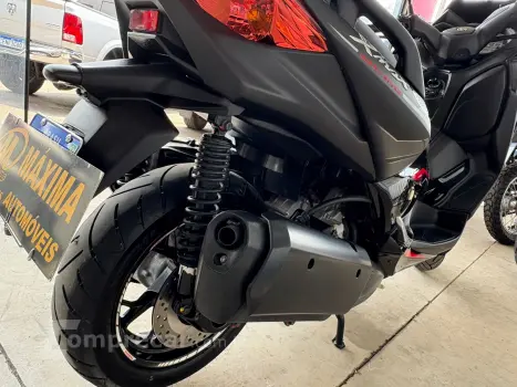 XMAX 250 ABS DARTH VADER