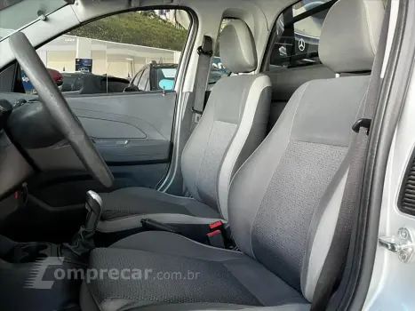 MONTANA 1.4 MPFI LS CS 8V FLEX 2P MANUAL