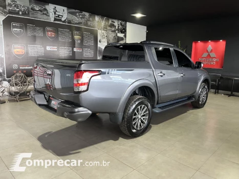 L200 TRITON 2.4 16V Turbo Sport Hpe-s CD 4X4